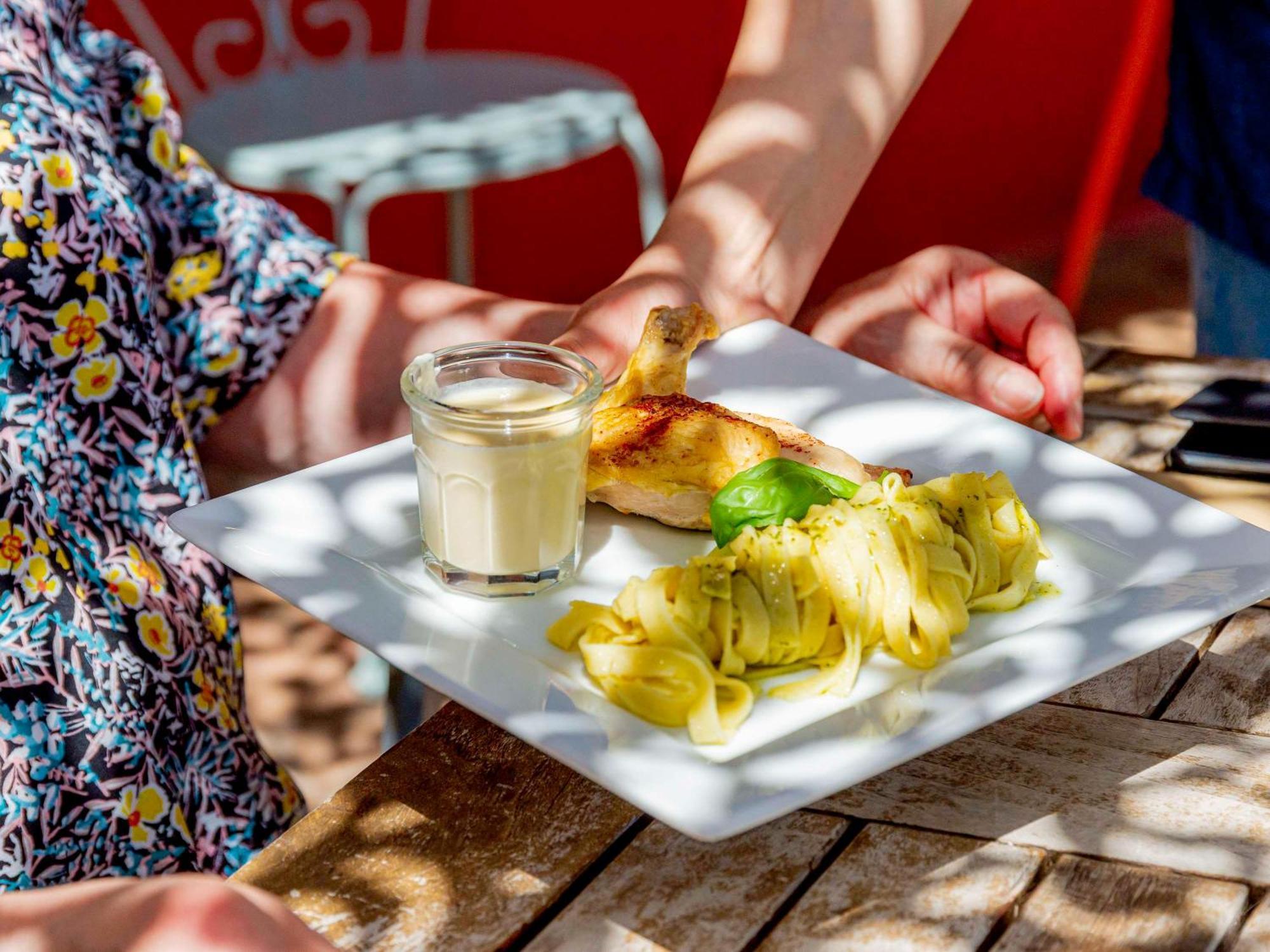 Greet Hotel Beaune Beaune  Dış mekan fotoğraf